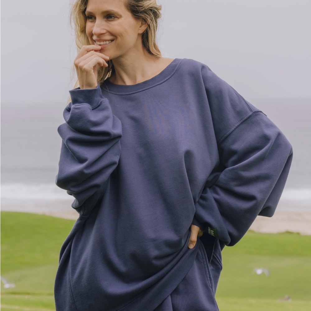 Daily Drills Unisex Oversized Crew - Navy